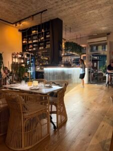 Azuca – Urban Bistro