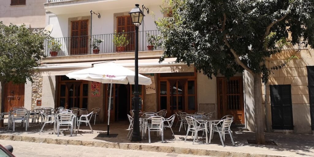 Bar Ca´n Bernat