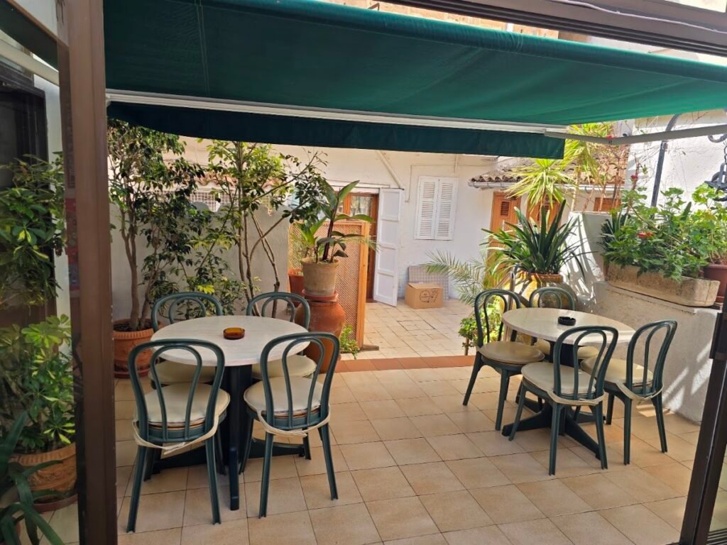 Bar restaurante La Marina