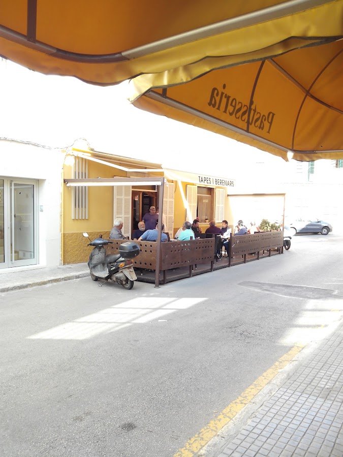 BAR SON MORO