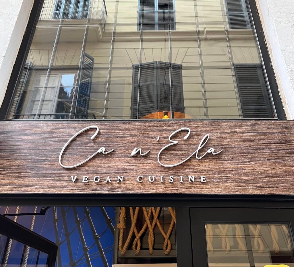 Ca n’Ela Vegan Restaurant