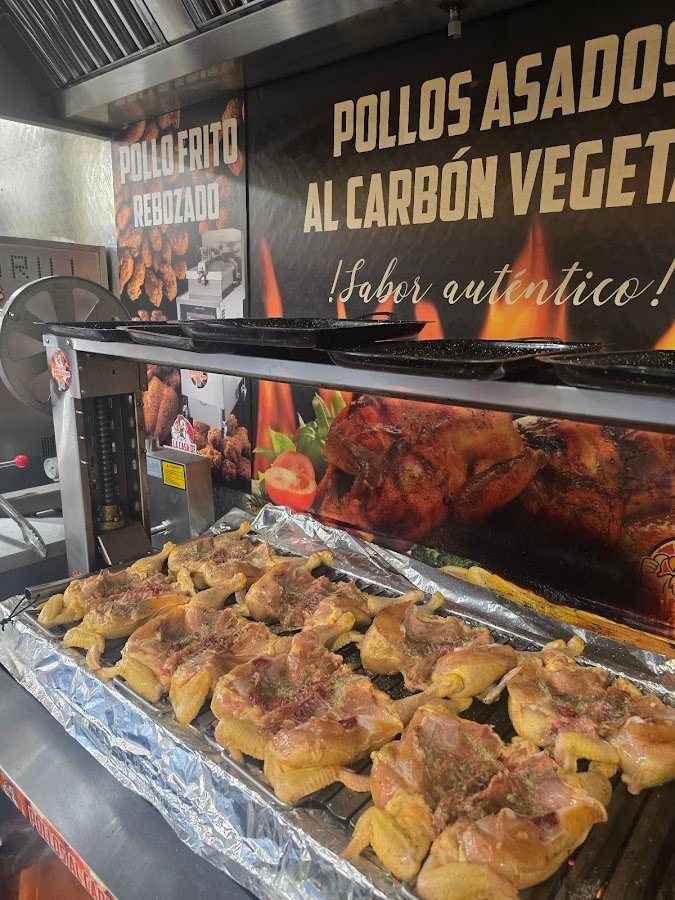 Casa de los pollos al carbon vegetal mejor sueño de tu vida ….