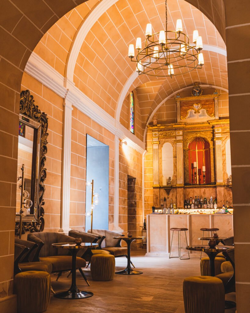 Cova Negra Restaurant