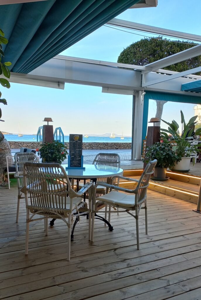 Diana Beach Club