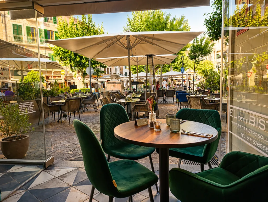 El Petit BISTRO/RESTAURANT
