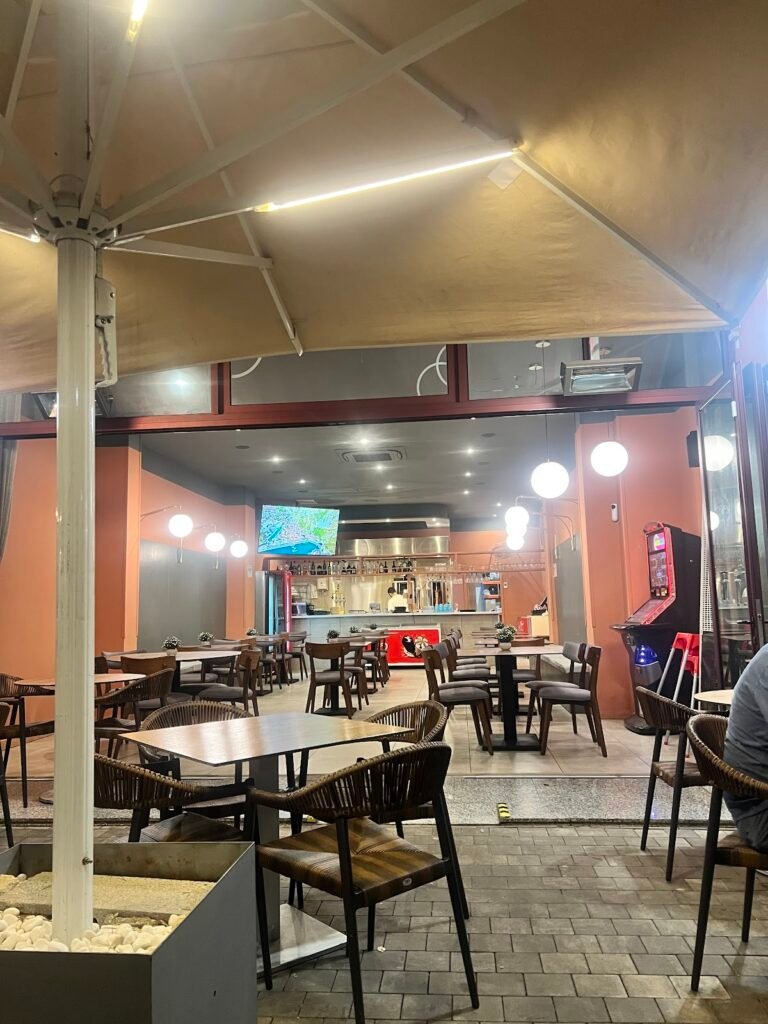 Fast Food House