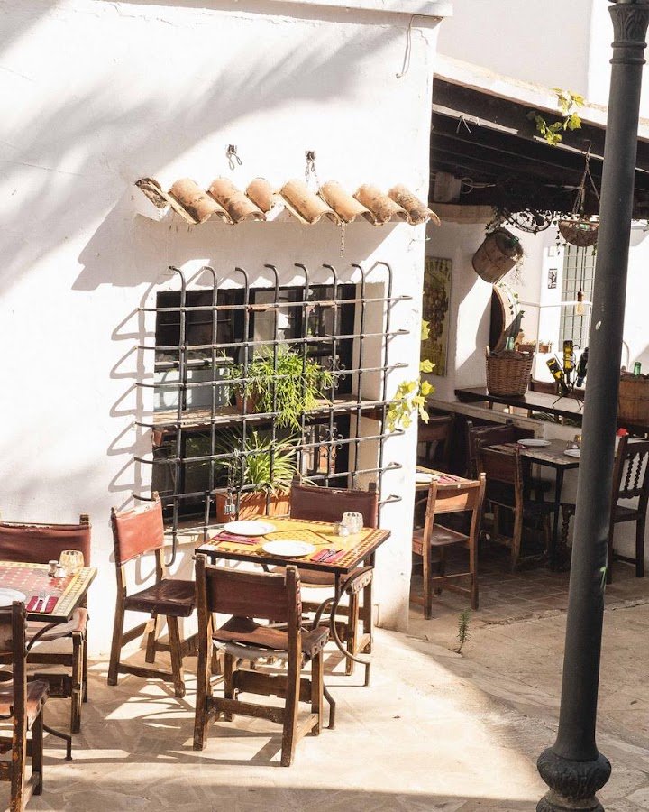 La Bodega