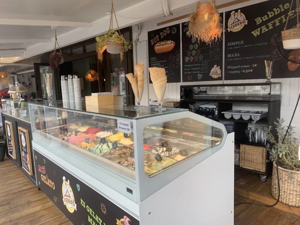 Le bistrot du port – Bar Heladería