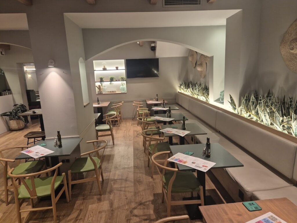 Madre Café Bar – Tapas & Burger
