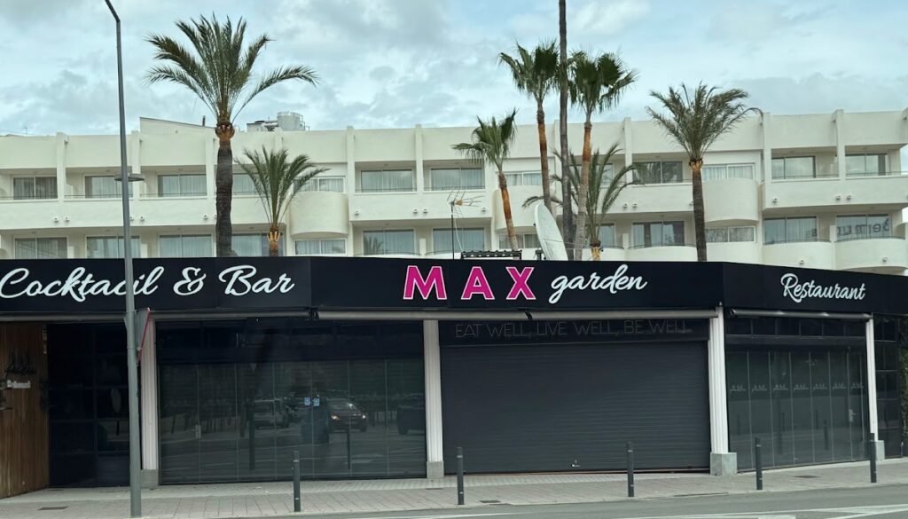 Max Garden Restaurant