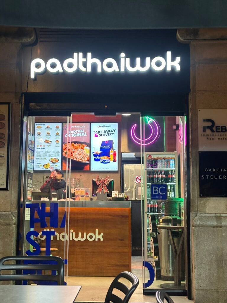 padthaiwok Mallorca Pza. España