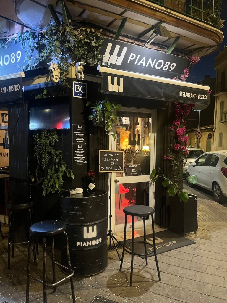 Piano 89