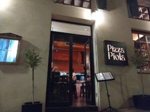 Pizza Piola