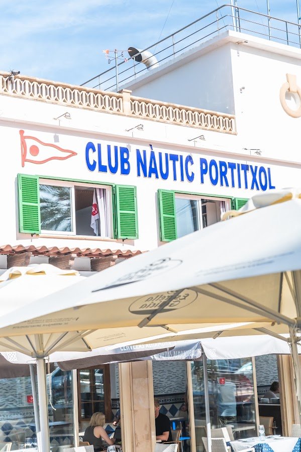 Restaurante Club Náutico Portitxol Cocina mediterránea y paellas