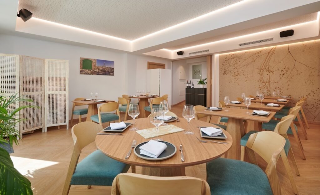Restaurante S’escar by Colonial