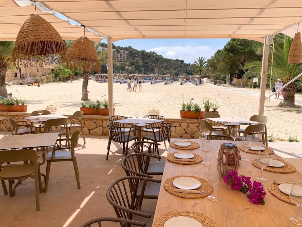 Restaurante s’Ona Beach Cala Santanyí