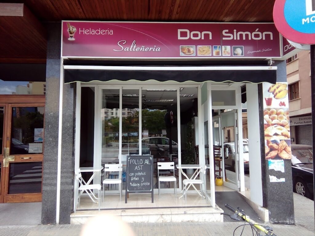 Salteñería Don Simón