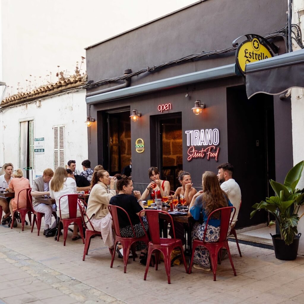 Tirano Street Food – Restaurant