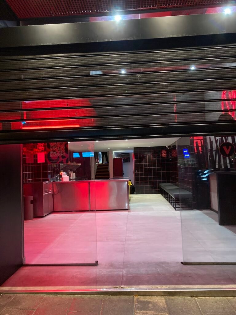 VICIO Avenidas | Takeaway & Delivery